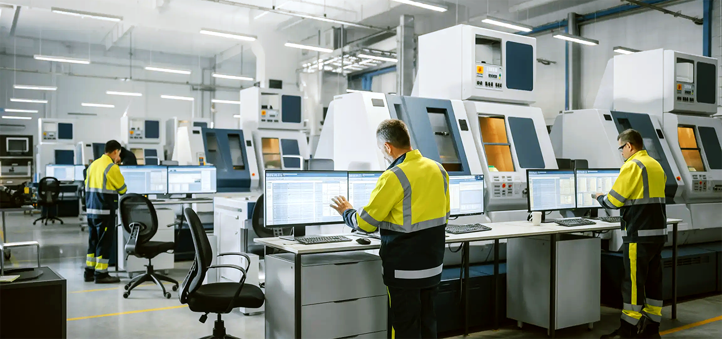 cmms-use-case-maintenance-alerts-analysis-hero-rect-v2-warm